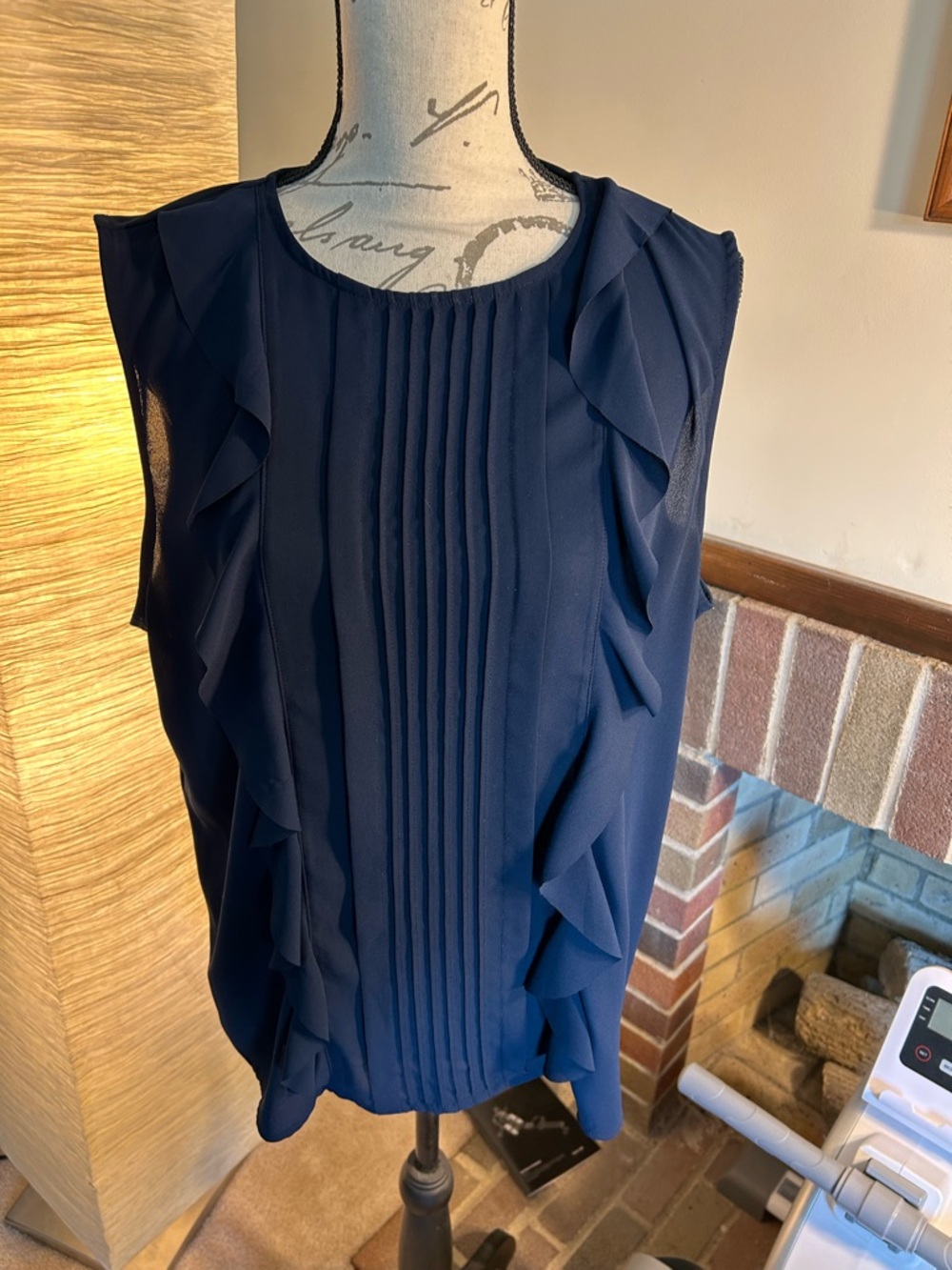 Ann Taylor Navy Ruffle Pleated Sleeveless Top